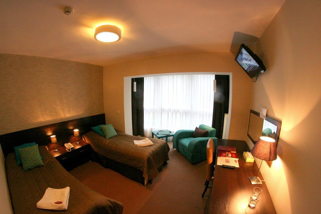 Hotel I Restauracja Złoty Las Zimmer foto